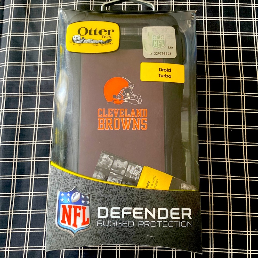 NFL  Otter Box Defender